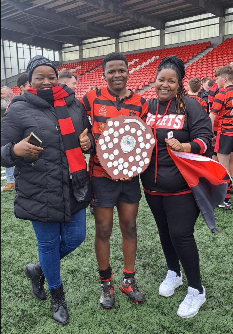 Huge defensive display helps Tipperary school to Munster rugby success