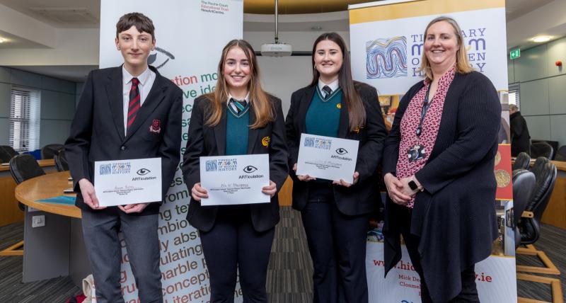 Gaelcholáiste Chéitinn Cluain Meala students tops in Tipperary ARTiculation finals 