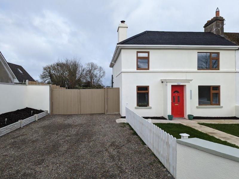 'Stunning' three-bedroom semi-detached on sale in Tipperary for under €300,000