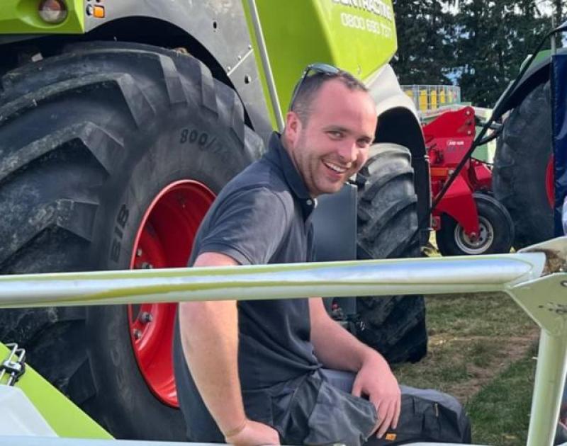 Tributes pour in for 25-year-old who unexpectedly died in New Zealand