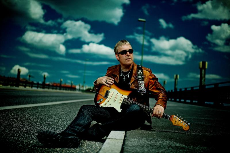 World-class guitarist to play Tipperary venue