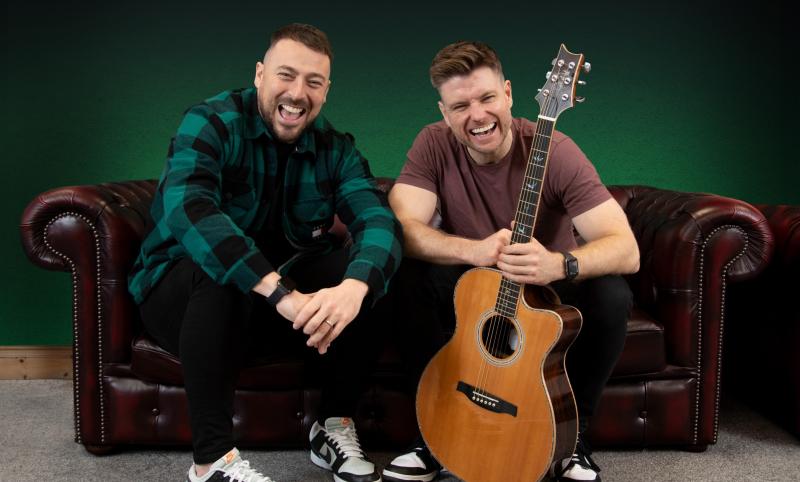 The 2 Johnnies announce return of Pints in a Field for 2025