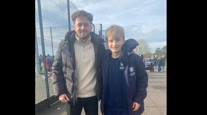 English hockey player with Tipperary background will bring hurling skills to Paris Olympics