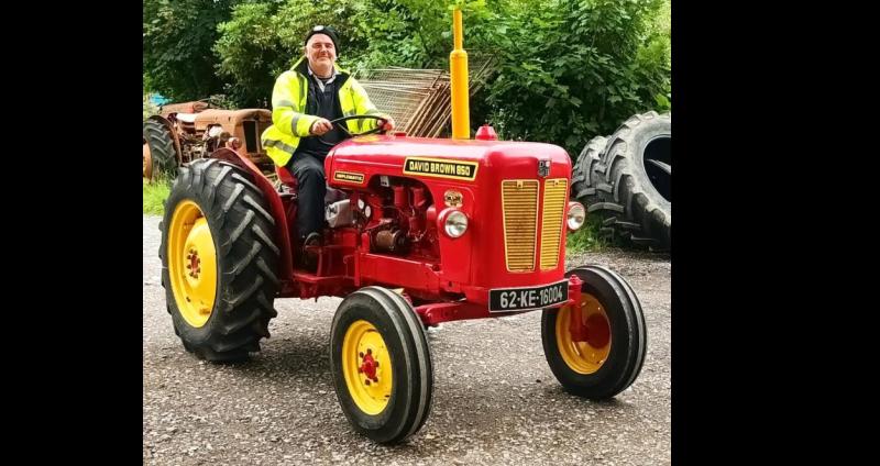 Tractor trek for Gaza along Ireland’s west coast 