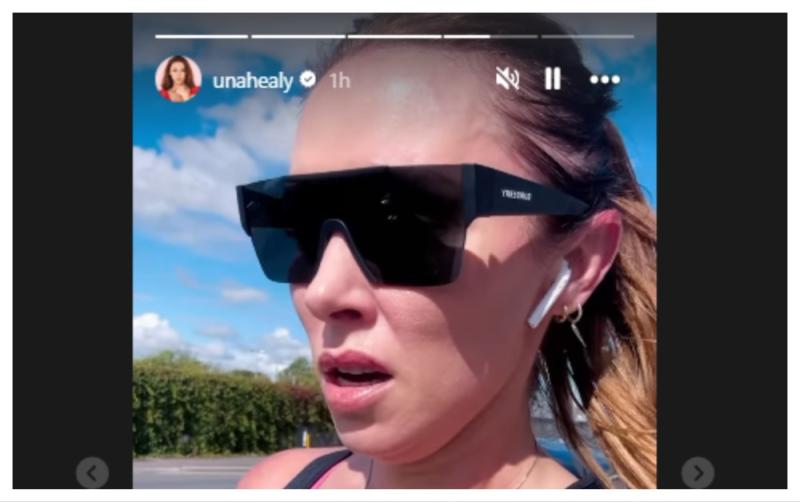 'It's a marathon, not a race' - Una Healy fights the stitch as she vlogs her 5k run 