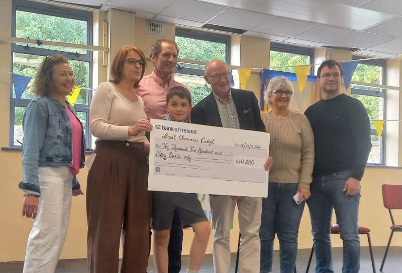 Fantastic effort by Johnny Luby raises over €10,000 for Scoil Chormaic in Cashel 