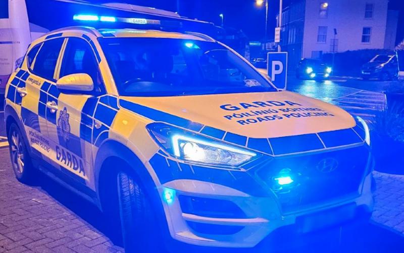 Teenager arrested after two pedestrians seriously injured in overnight crash in Donegal