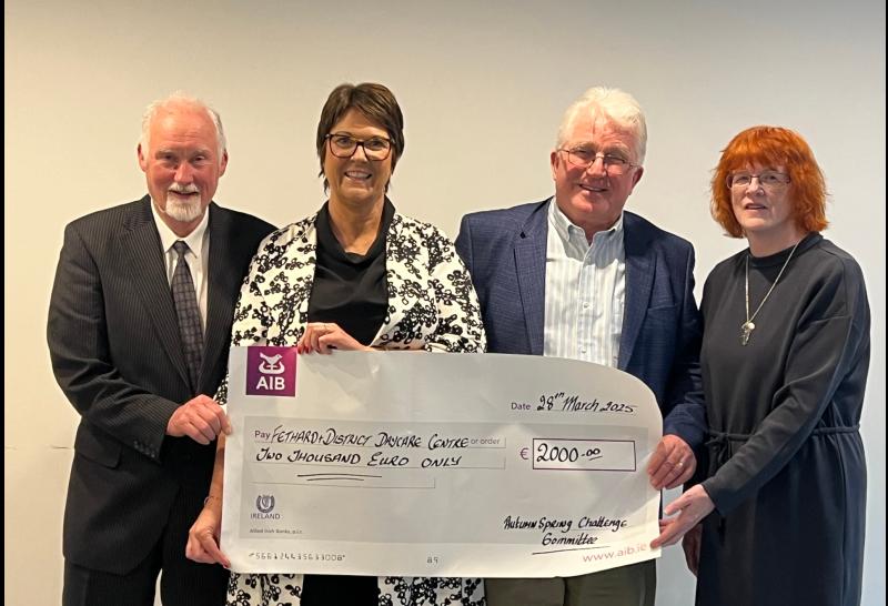 Tipperary hiking club presents generous donation to day care centre 