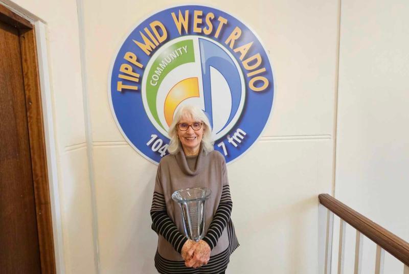 CONGRATS! Tipp Mid West Radio presenter awarded for her contribution to Irish country music