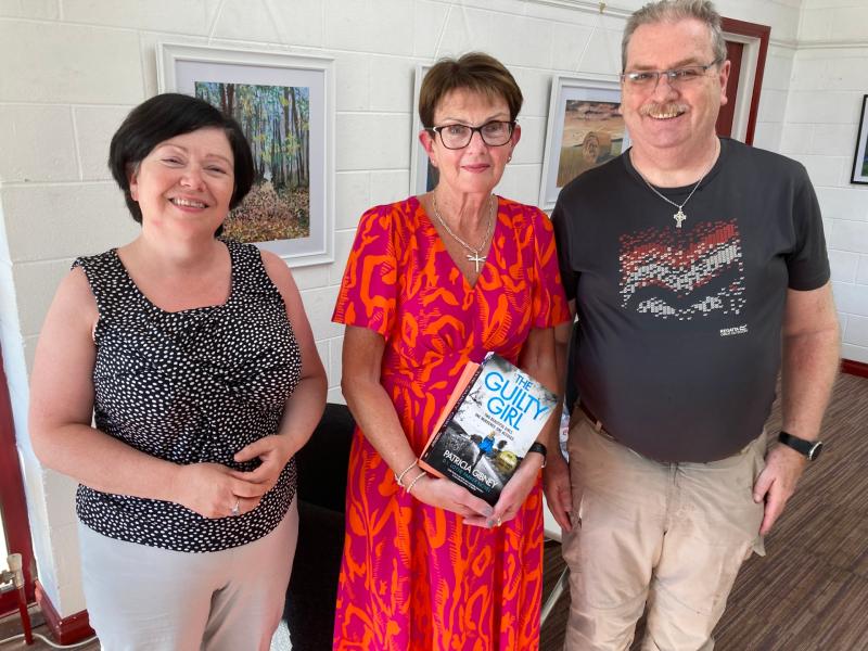 PICTURE: Best-selling author Patricia Gibney visits Nenagh Library as part of Bealtaine Festival