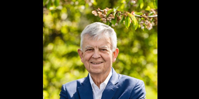 Prominent businessmen in Tipperary passed away on the same day