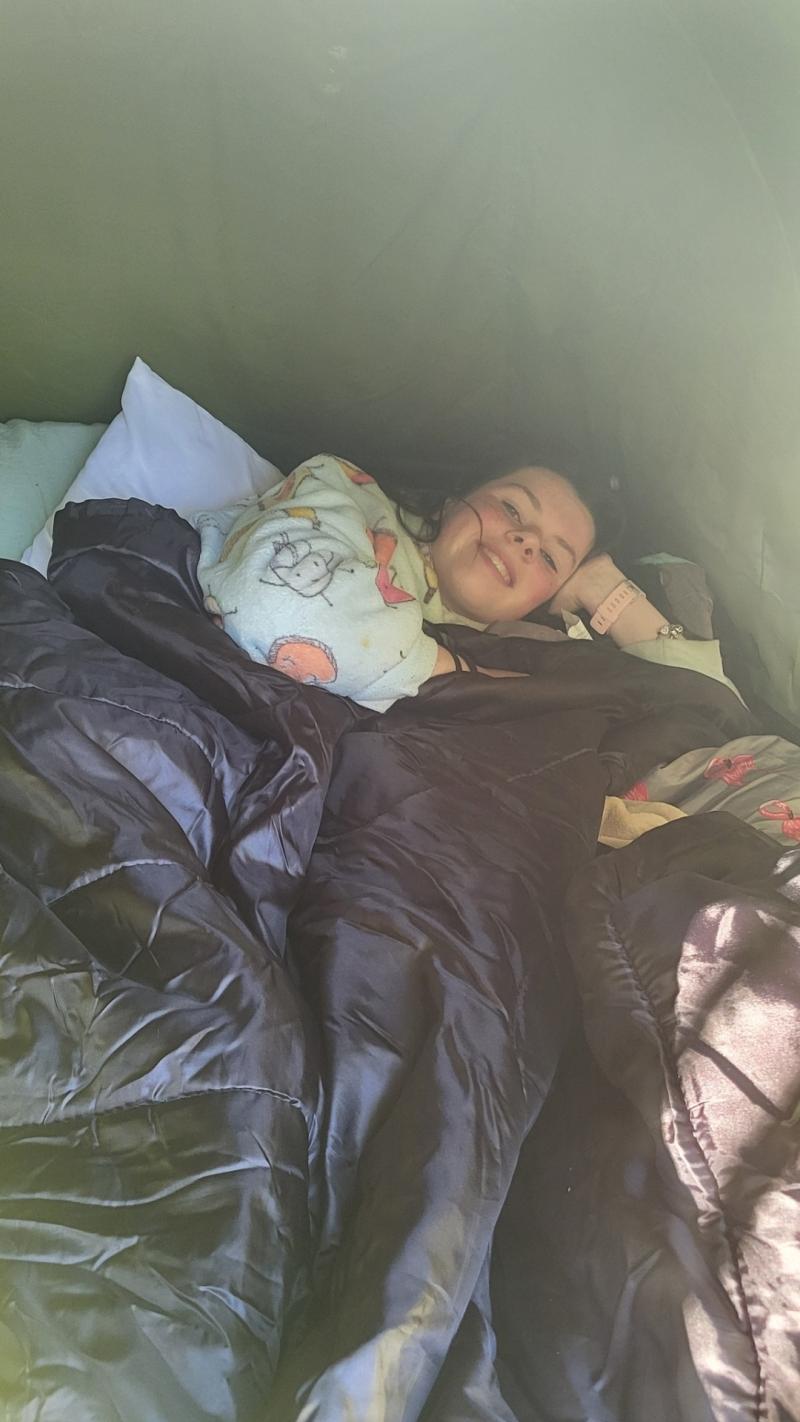 Tipperary father goes 50 hours without sleep to protect daughter protesting outside Dáil