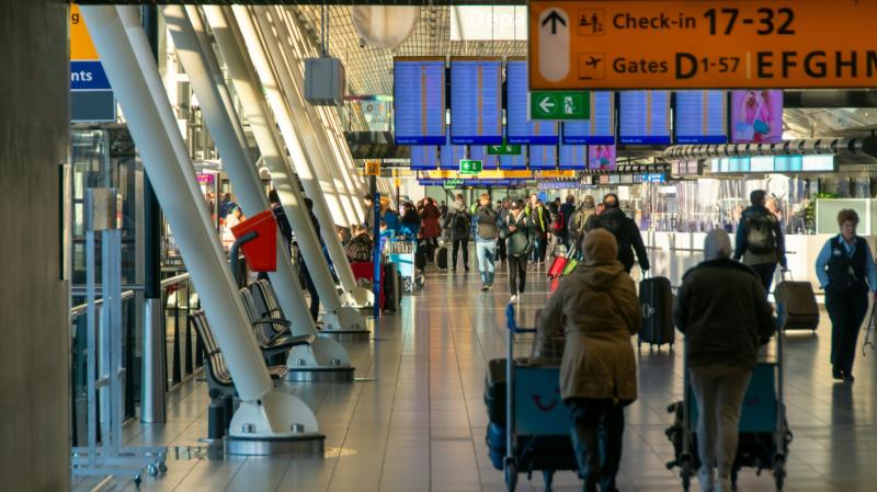 'A small number of sexual assaults' - Garda&iacute; crack down on anti-social behaviour at Dublin Airport