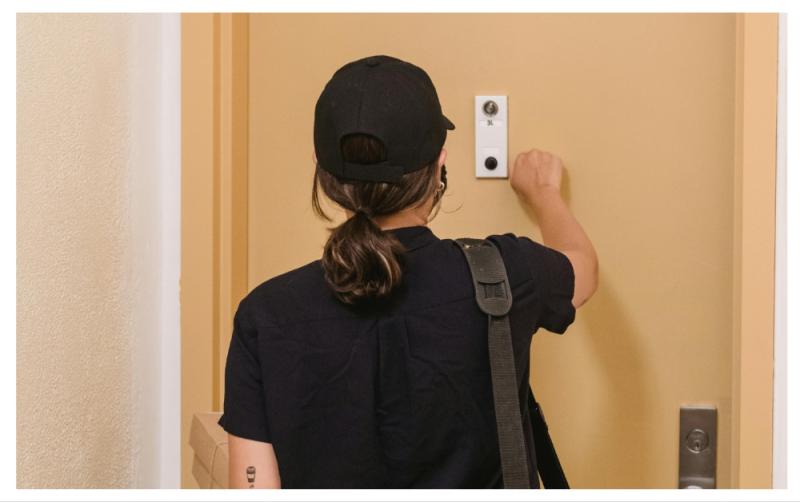 Garda&iacute; warn public to be on look out for 'bogus-callers' this summer