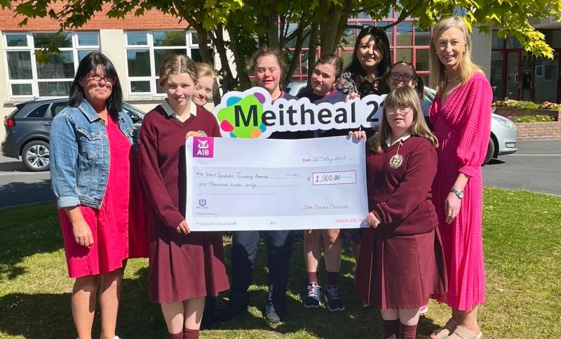 Tipperary students raise €1000 for Meitheal 21 in inspiring mini-company project