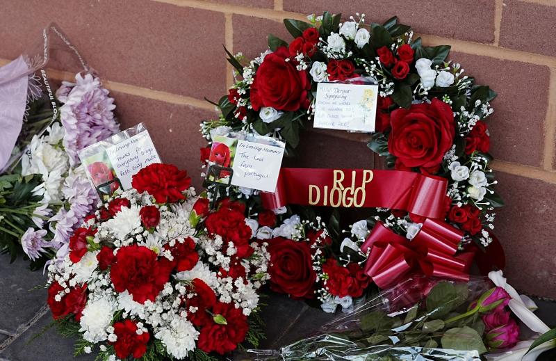 Ex-Ireland and Liverpool legend leads tributes as Diogo Jota killed in