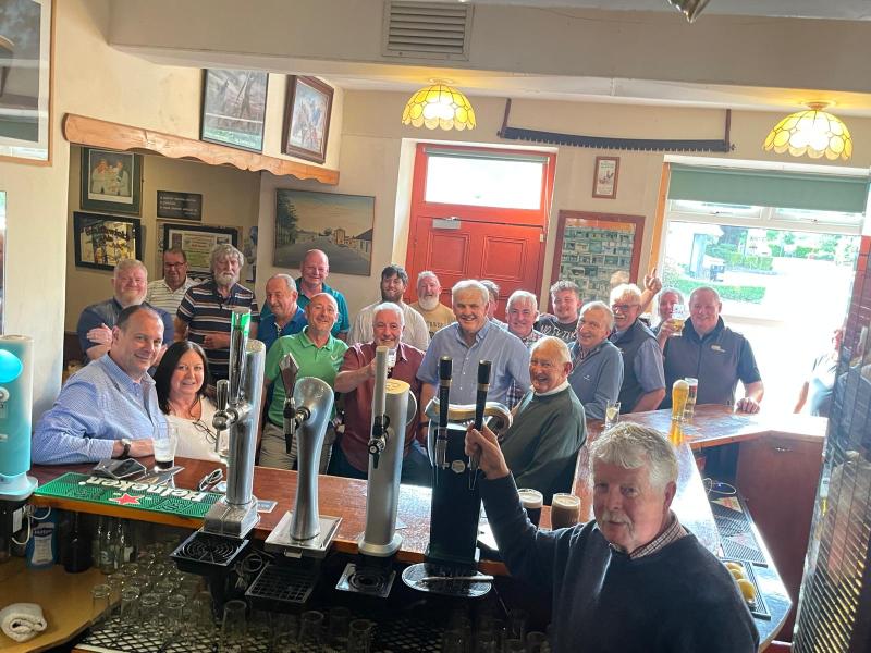 Well-known Tipperary pub owner retires after almost 43 years of service 