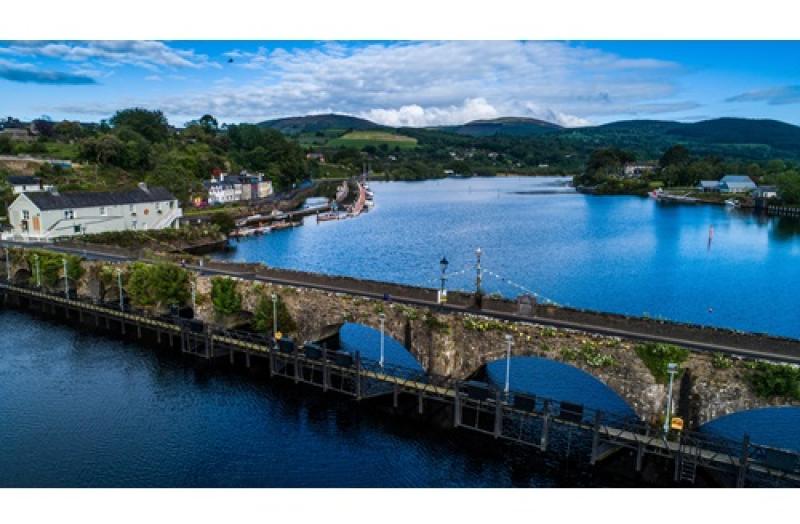 Host of family-friendly events announced as part of Killaloe-Ballina pedestrianisation trial