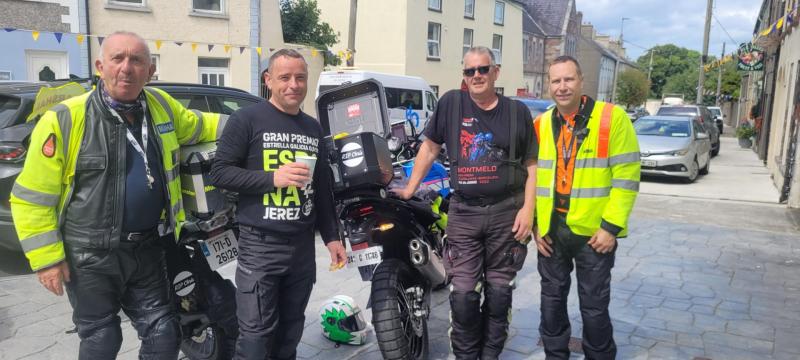 PICTURES: Community spirit shines through as Tour De Munster passes through Tipperary village