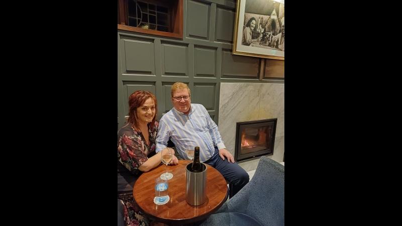 PHOTO: Congratulations! Popular Tipperary country singer celebrates special anniversary