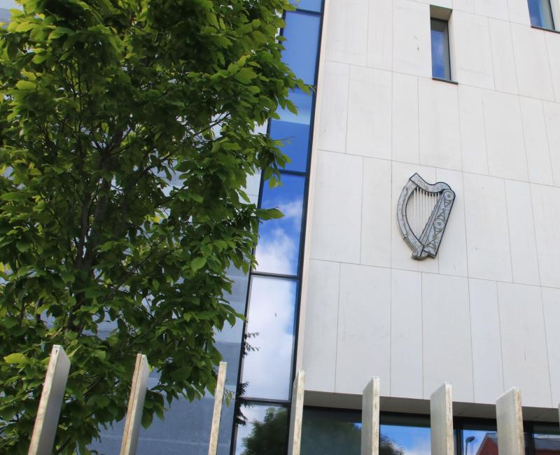 Man accused of murdering his brother in Kerry town  goes on trial as jury is selected