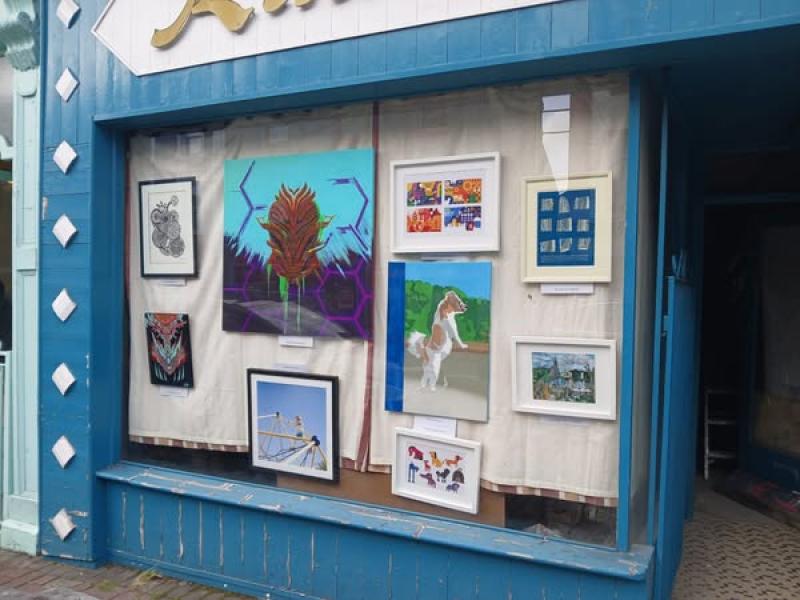 New initiative launched in Tipperary Town promotes local   artistic talent  