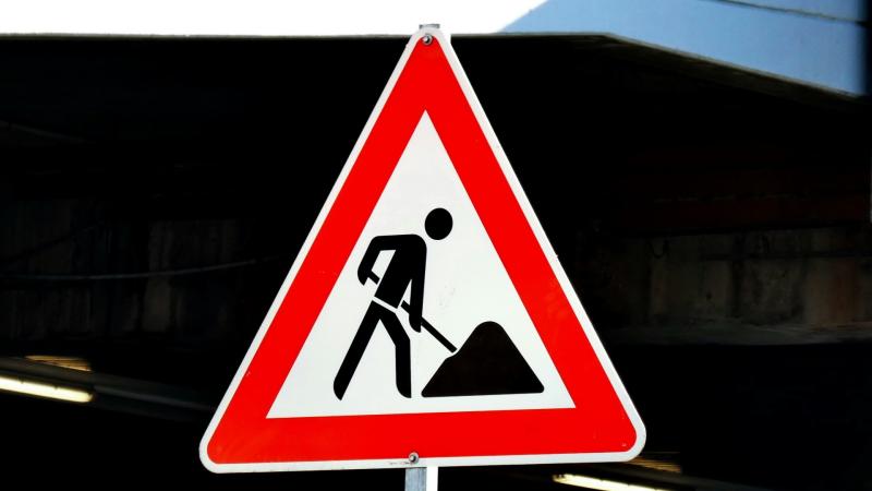 Traffic management measures to operate on road in rural Tippperary community for five days