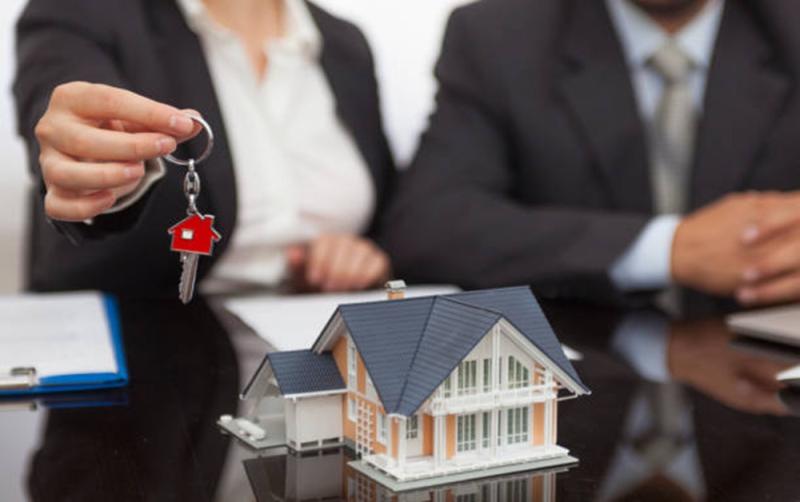 Hear hear, landlord - To sell or not to sell, that is the question 