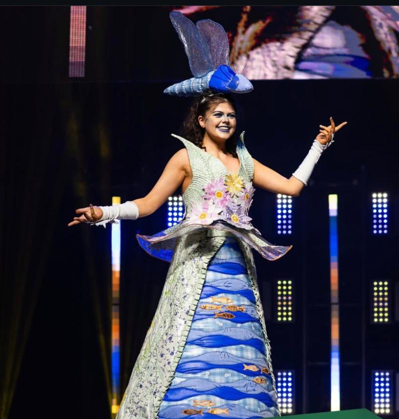 Tipperary teen reaches final of fashion competition with wetlands-inspired creation
