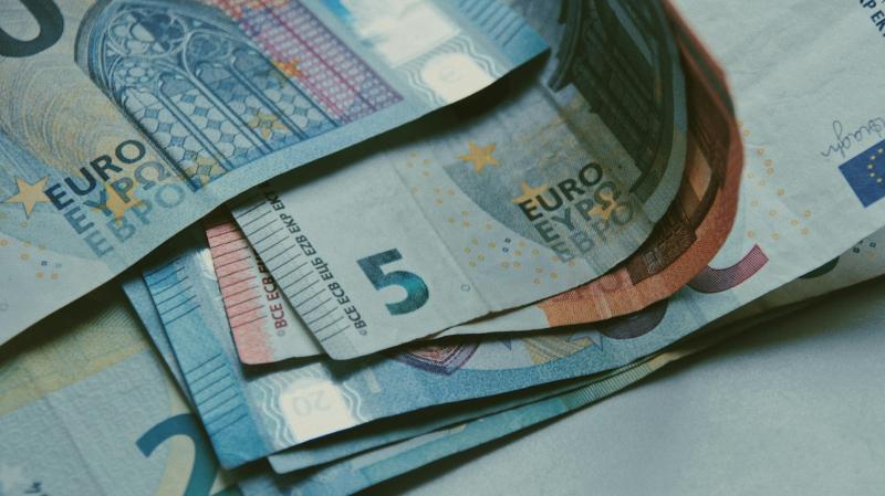 CHA-CHING! Lucky Tipperary man wins big in local Split the Pot draw