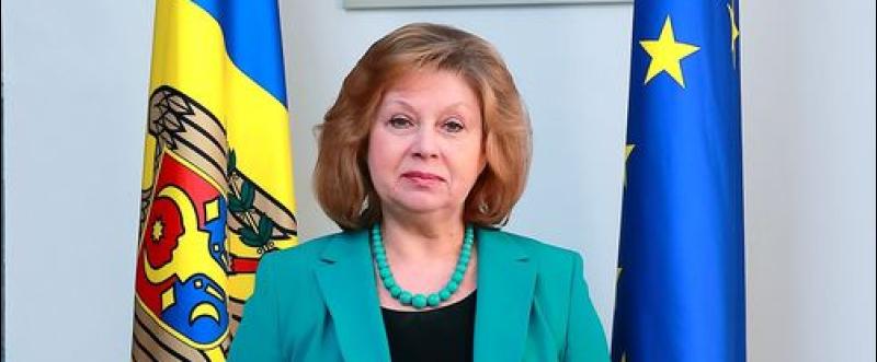 Moldovan ambassador visits Tipperary to discuss trade, tourism and meet local Molodvans