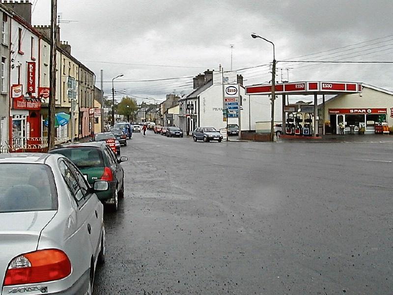 Tipperary roadworks: Borrisokane work finally gets go-ahead as council seeks tender