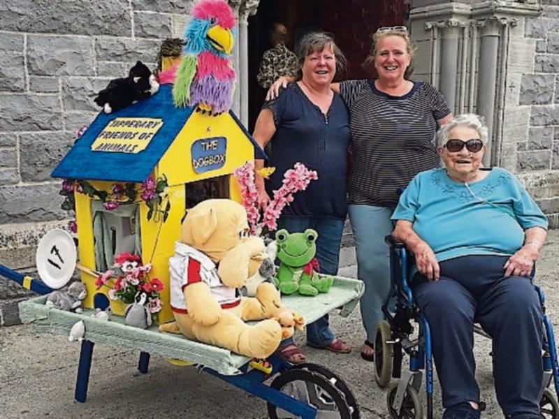 Borrisoleigh Festival draws out the crowds for music, dance and colourful wheelbarrows