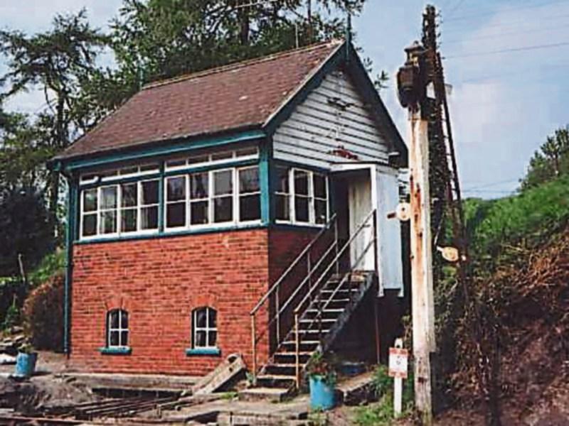 Tipperary train users back on track as Ballybrophy line reopens