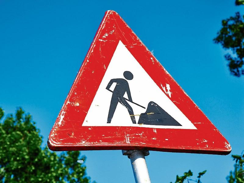 Tipperary council operating traffic lights on road in Ballingarry area due to bridge repair works 