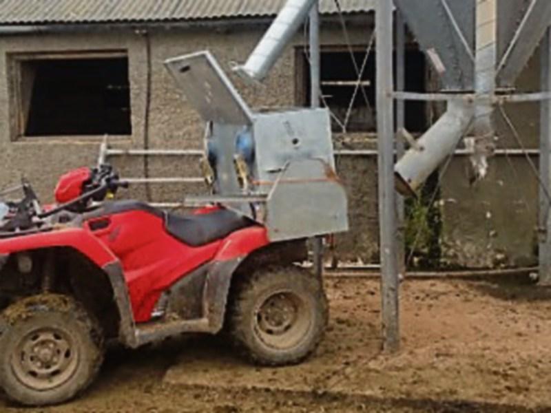 Tipperary farming: Tom boxes clever with mobile feed invention