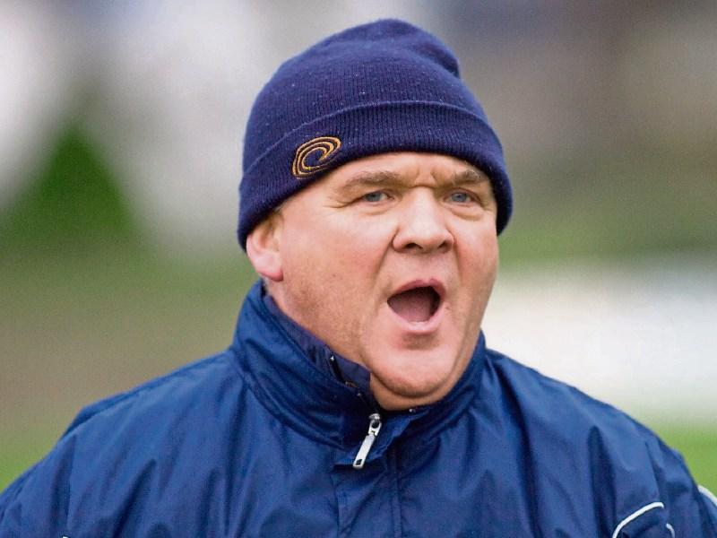 One quarter-final spot, one relegation spot to be decided today in Tipp football