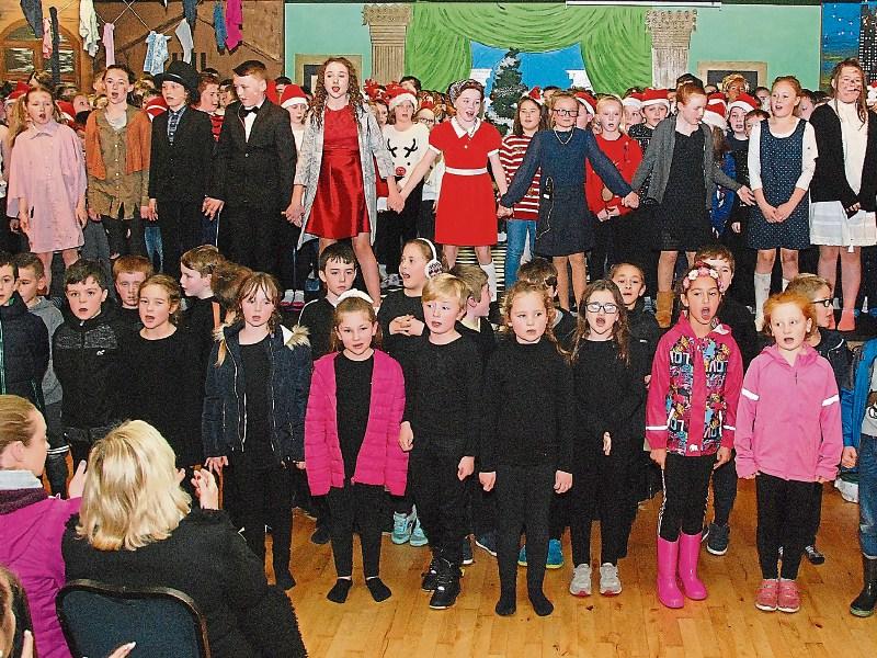 Corville NS salutes stars of &lsquo;Annie JR&rsquo; Christmas show