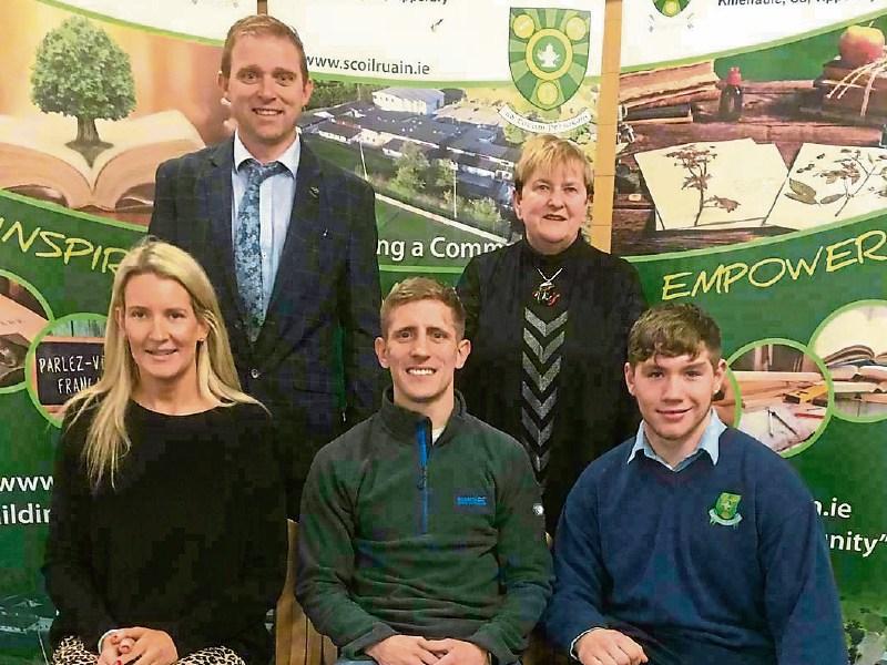 Top Irish boxer visits Tipperary school Scoil Ruain