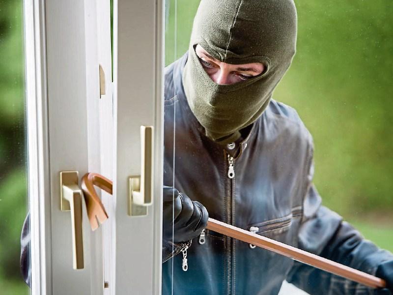 Man charged with burglary