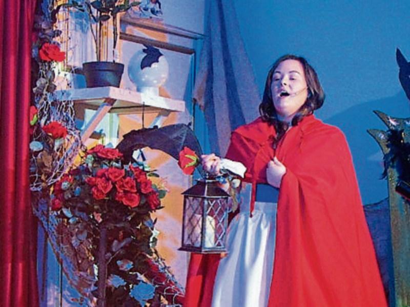 Tipperary panto fans enjoyed wonderful Beauty and the Beast in Cahir