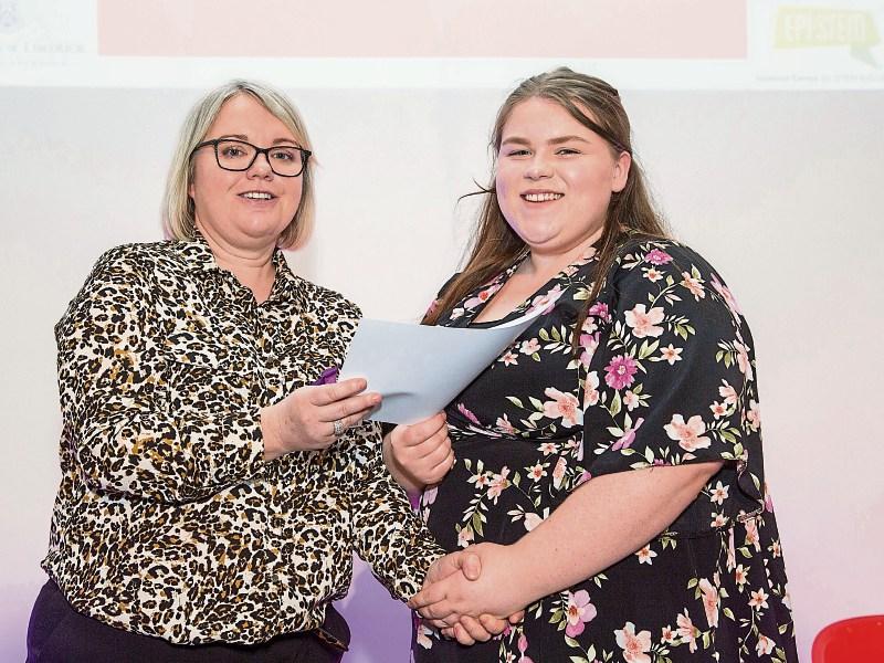 Roscrea student Courtney Conroy presented with WiSTEM2D award by global healthcare company Johnson & Johnson