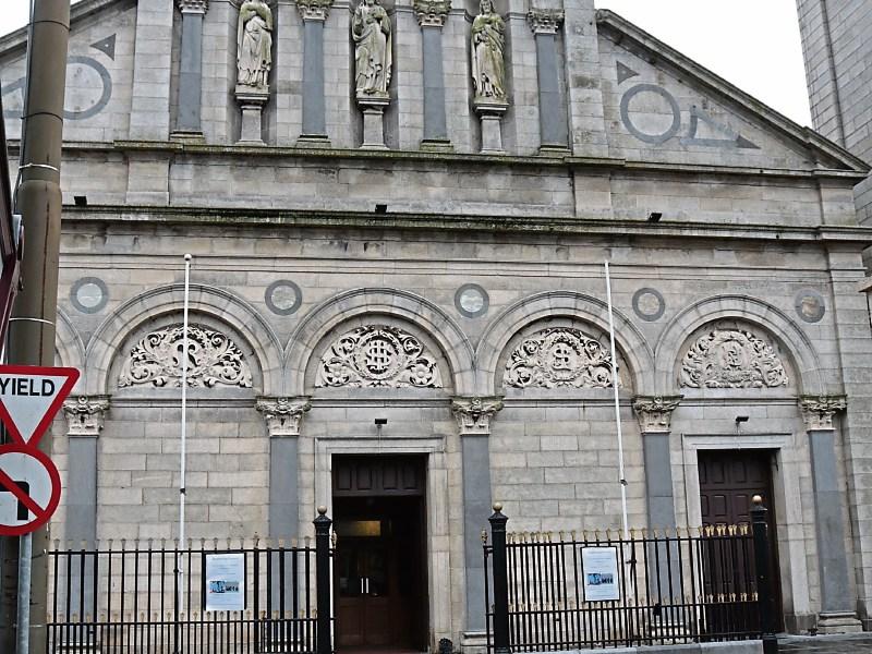 Christmas Masses in Carrick-on-Suir parishes