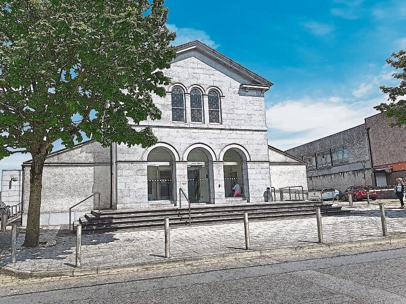 Set off fire extinguisher in Gino&rsquo;s restaurant in Thurles after &lsquo;15 or 16 pints&rsquo;