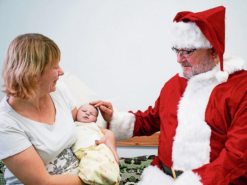 Tipperary's Adi Roche sends a Christmas gift to Ukraine of life-saving flying doctors