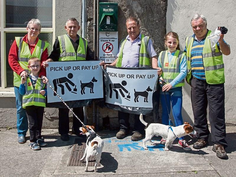 New initiative reminds dog owners to 'scoop the poop' Tipperary Live
