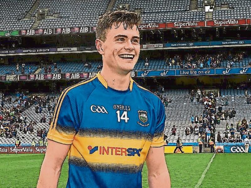 Michael Quinlivan wins All-Star Football Award