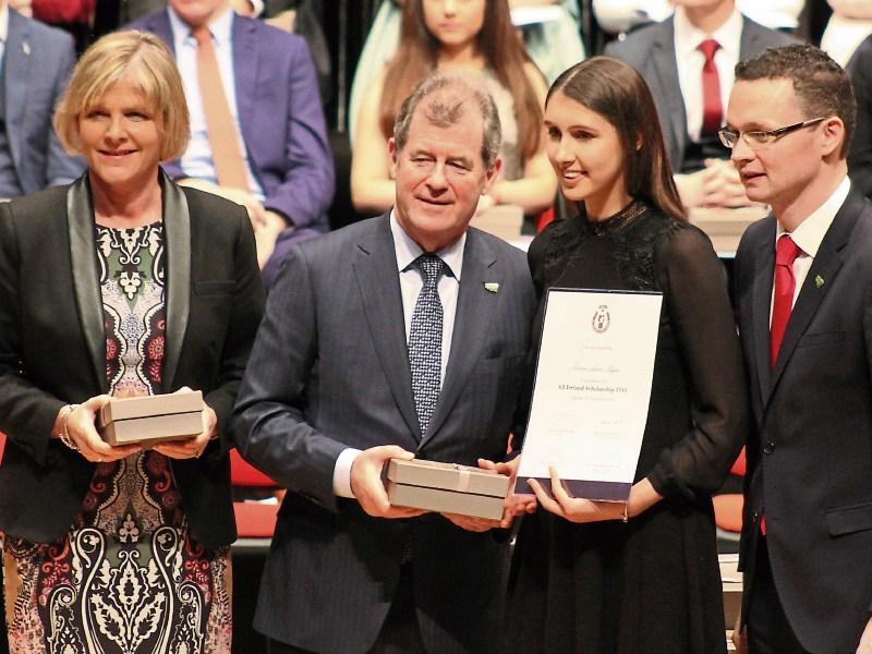 Pres Thurles students scoop top academic awards