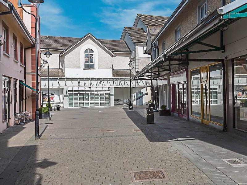 Selling agents confident that former Clonmel supermarket building will be sold or let this year