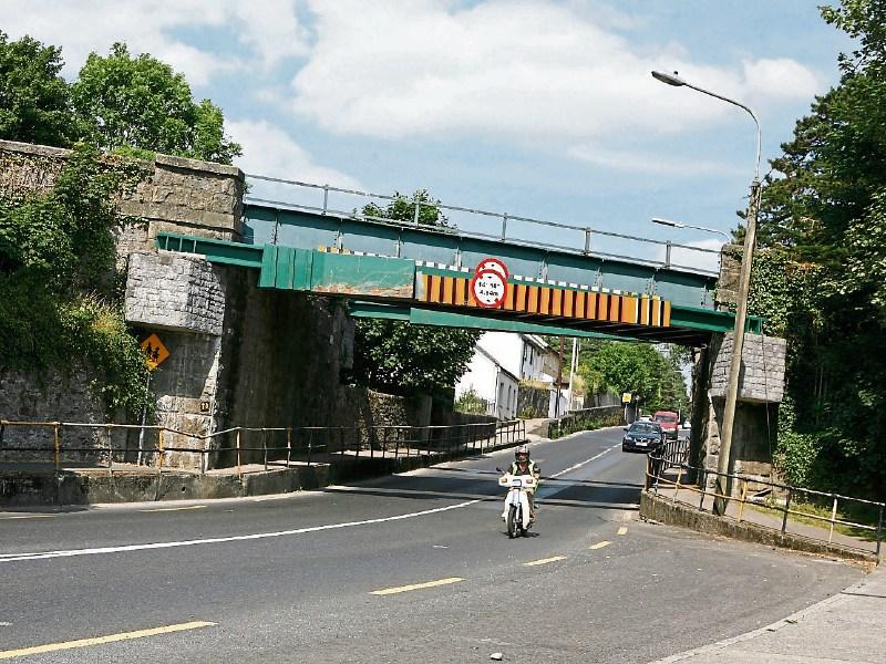 Parking restrictions in Carrick-on-Suir town centre during Pill Rd. closure